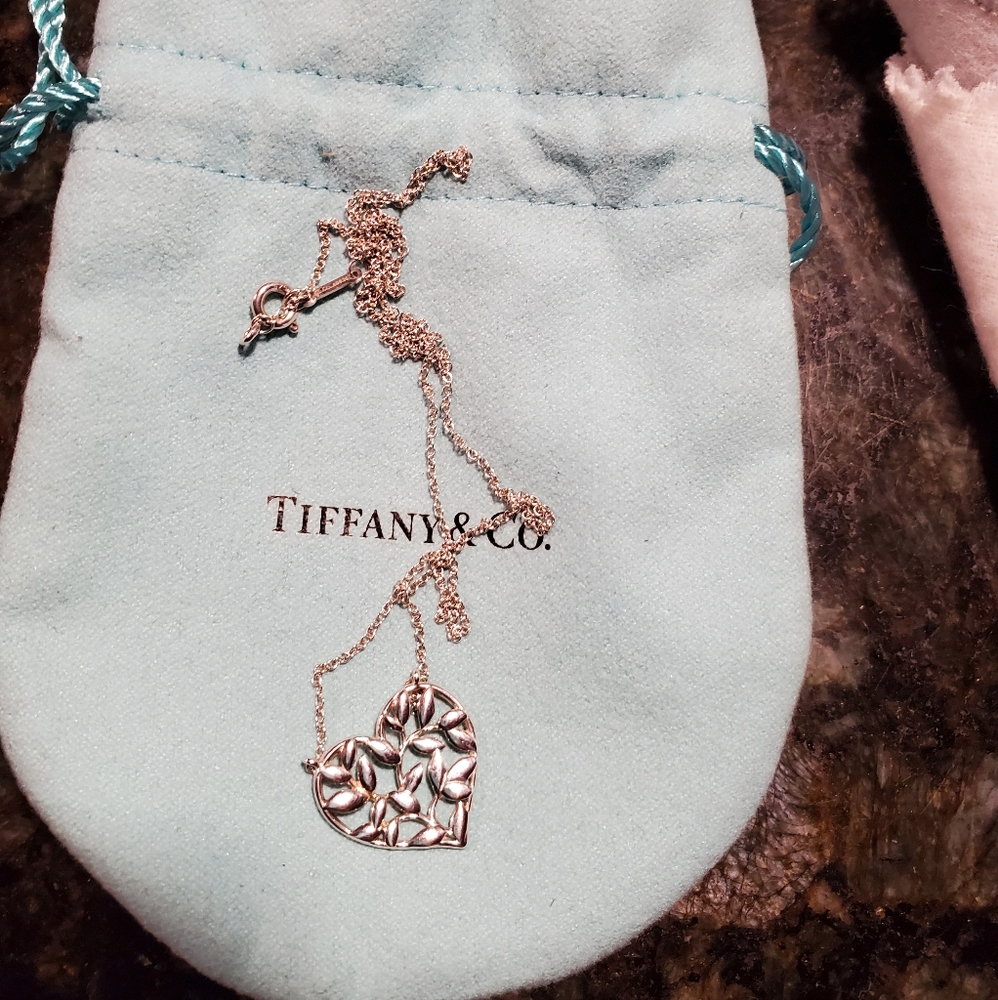 SOLD*** Tiffany's Paloma Picasso Olive Leaf heart